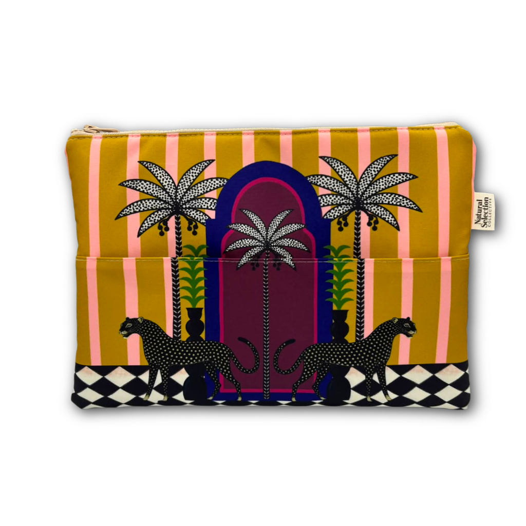 Dinasty laptop sleeve