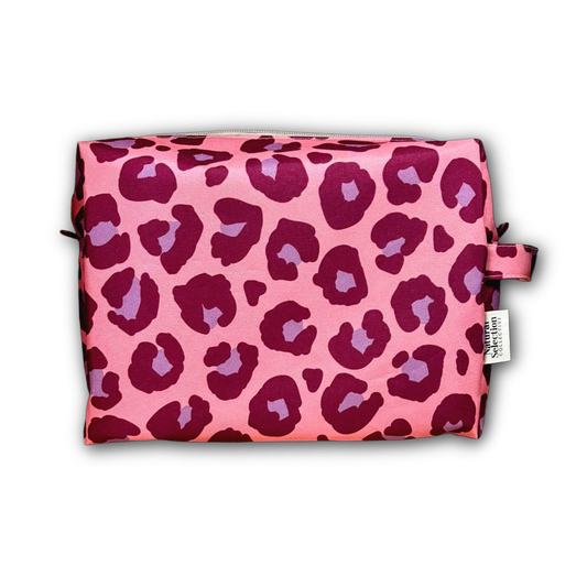Lady Hide Toiletry Bag