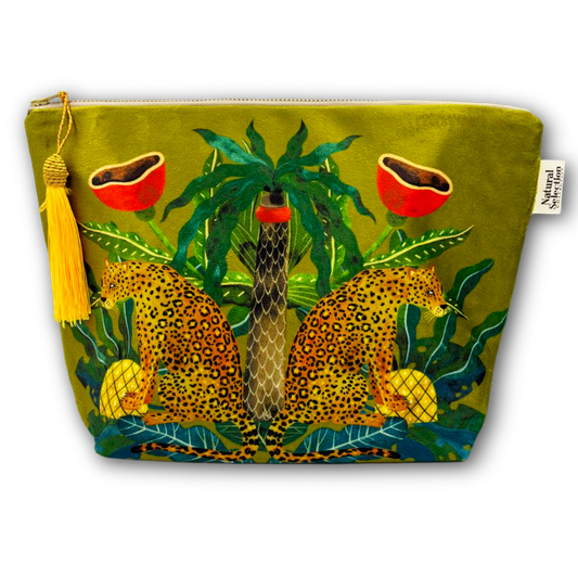 Manor Leo Velvet Makeup Bag