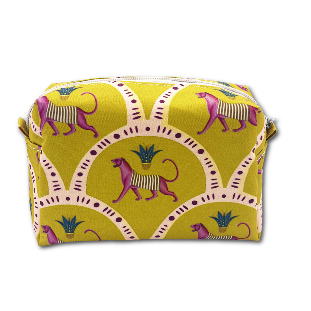 Nile Leos Mini Box Bag