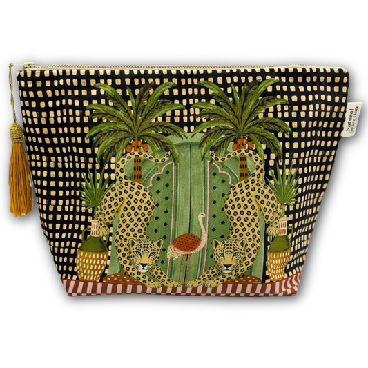 Oman Leo Velvet Makeup Bag