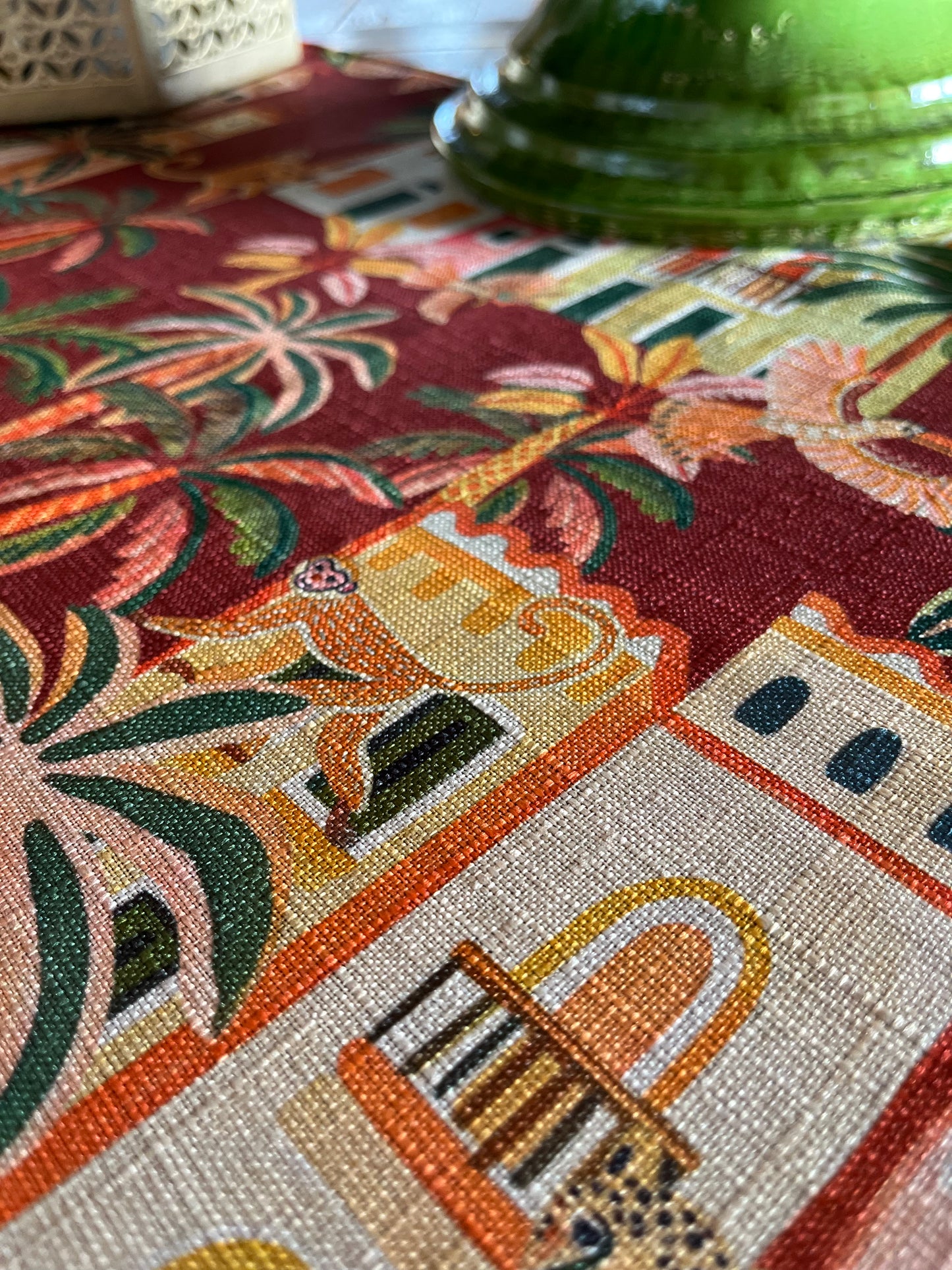 Sultan Monkey Table Runner