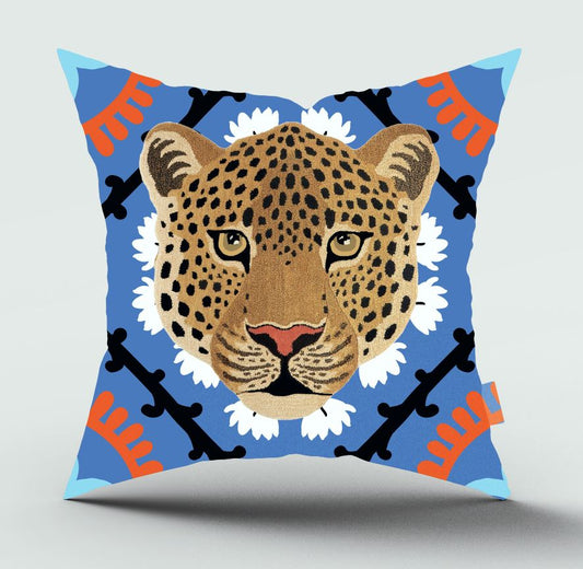 Tuniz Leopard Scatter Cover