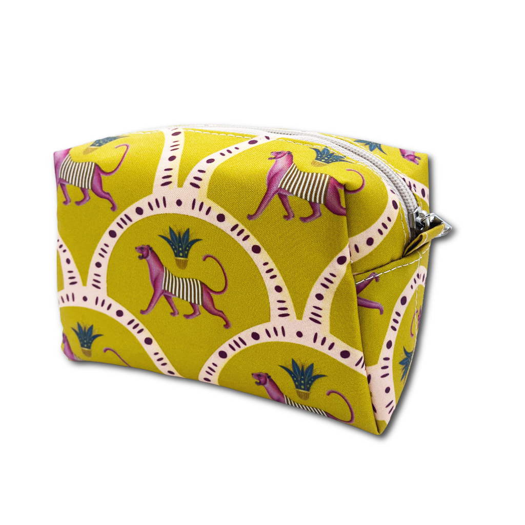 Nile Leos Mini Box Bag